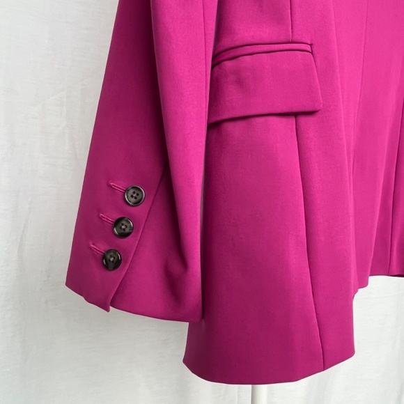 Twik (XS) dark pink tailored blazer with burgundy lining, EUC, by Simons. - Picture 3 of 16